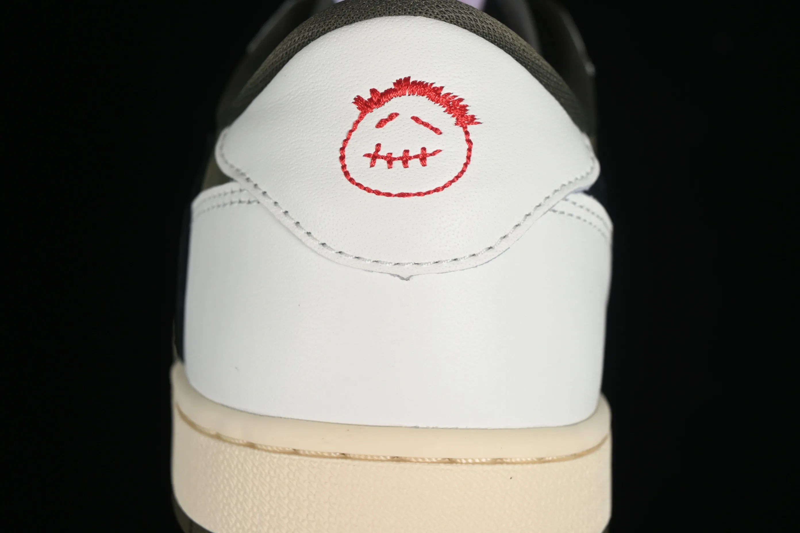 All categories Air Jordan Jordan series basketball shoes Air Jordan 1 Low LW version Travis Scott x Air Jordan 1 Low OG AJ1 Joe 1 undercut low DM7866-200